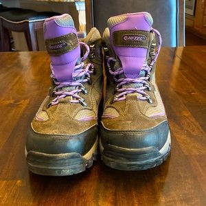 HI-Tec women hiking boots